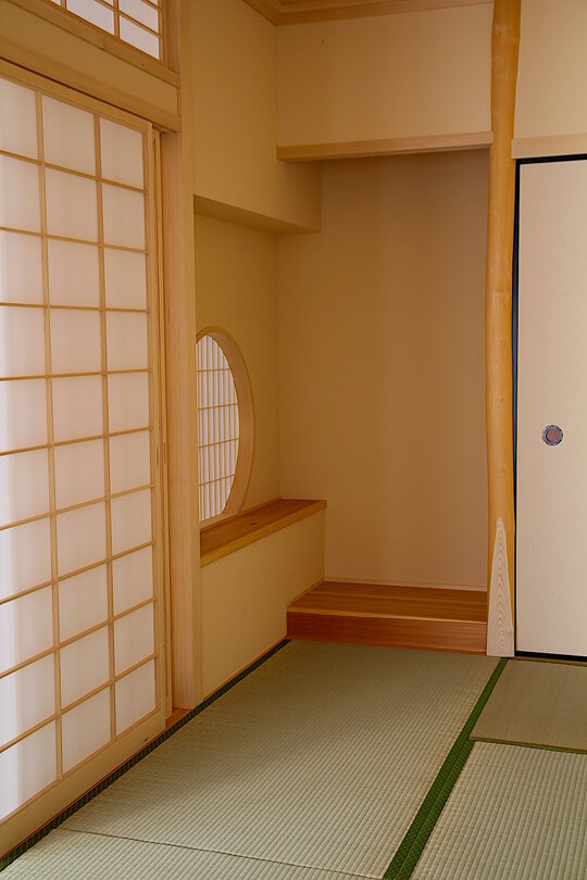Traditionell japanische Räume, nach Kundenwünschen gefertigt | © Shoji Bau | Japanische Möbel